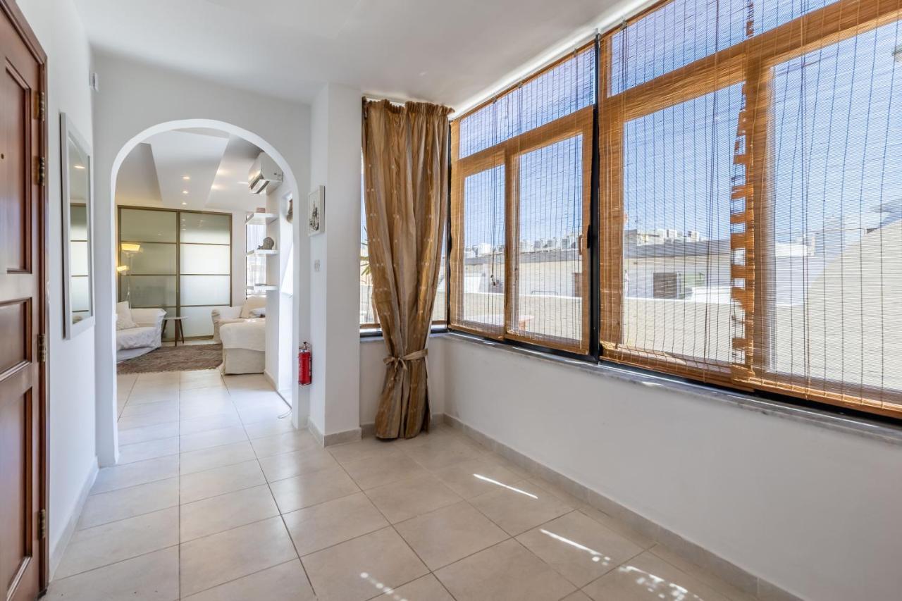 Апартаменти Large Terrace Penthouse Сліма Екстер'єр фото